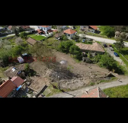 Снимка 2 — Парцел във Велико Търново, с. Къпиново