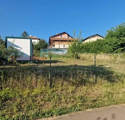 Photo 3 — Plot in Lozen