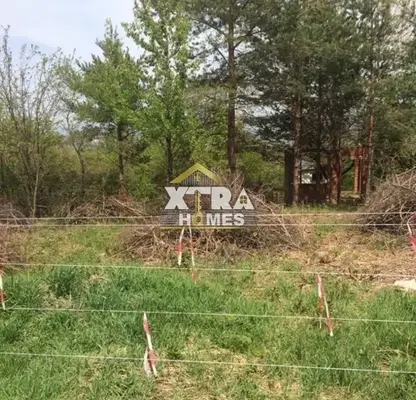 Photo 3 — Plot in Lozen