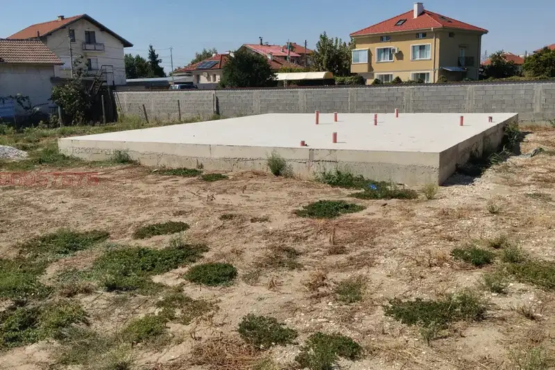 Plot in Plovdiv, Trud