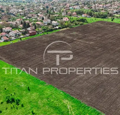 Photo 2 — Plot in Voluyak