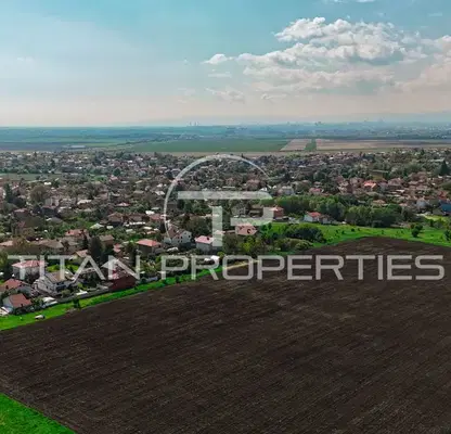 Photo 4 — Plot in Voluyak