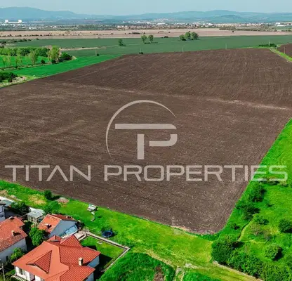 Photo 5 — Plot in Voluyak