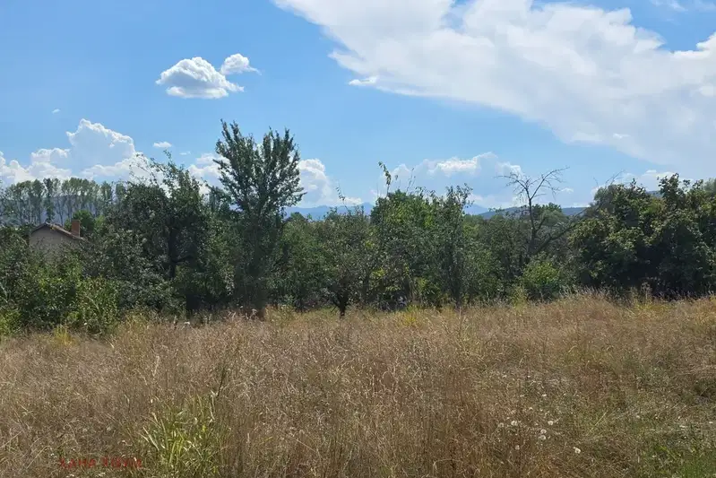 Plot in Lovech, Vrabevo