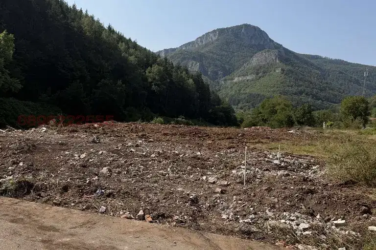 Plot in Vraca, Zgorigrad