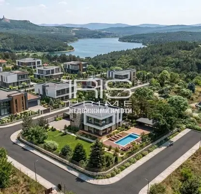Photo 2 — Plot in Shumen, Baseina