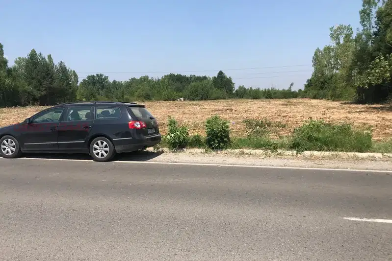 Plot in Sofia, Suhodol