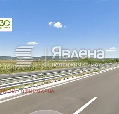 Photo 2 — Plot in Varna, Letishte