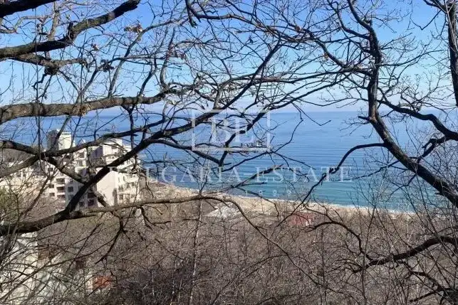 Plot in Varna, Evksinograd