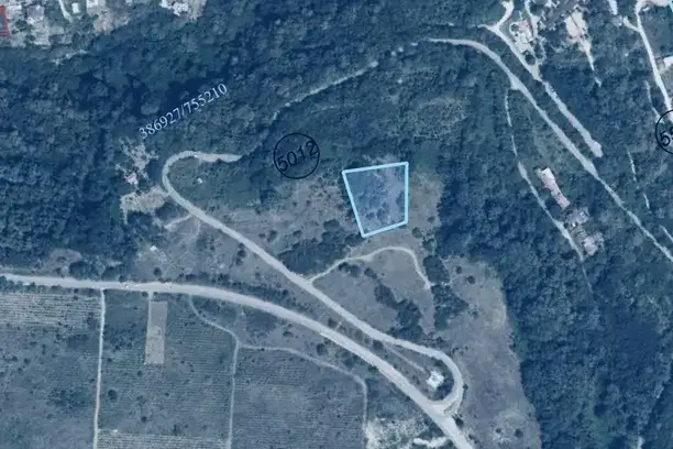 Plot in Varna, Priboi