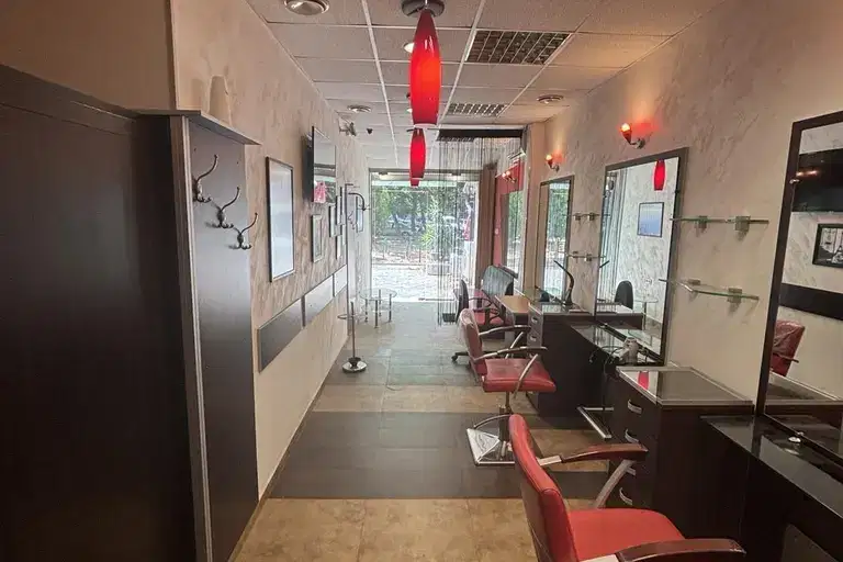 Hair/Beauty Salon in Sofia, Mladost 1