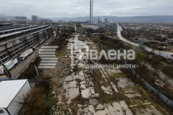 Industrial Building in Varna, Devnya