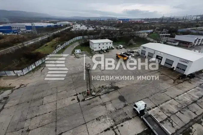 Промишлена сграда във Варна, Девня