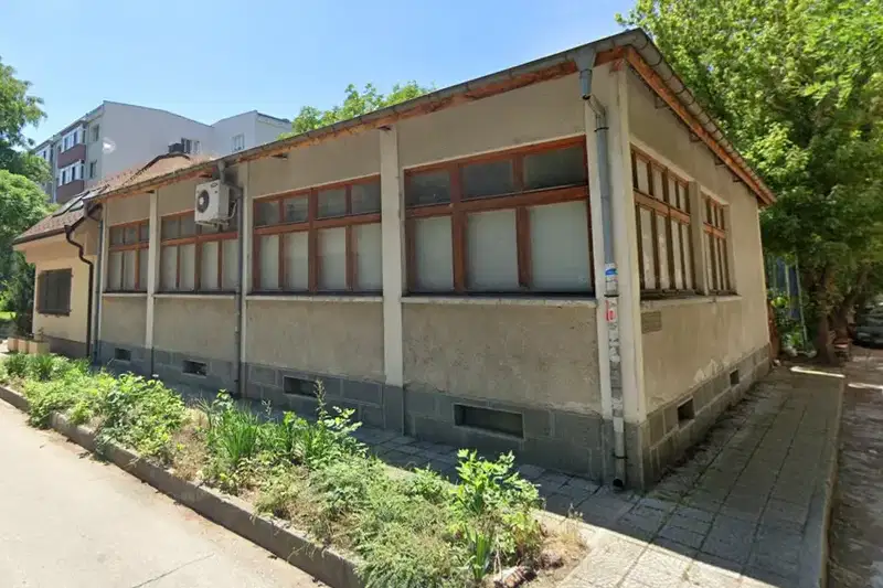 Industrial Building in Plovdiv, Kyrshiyaka
