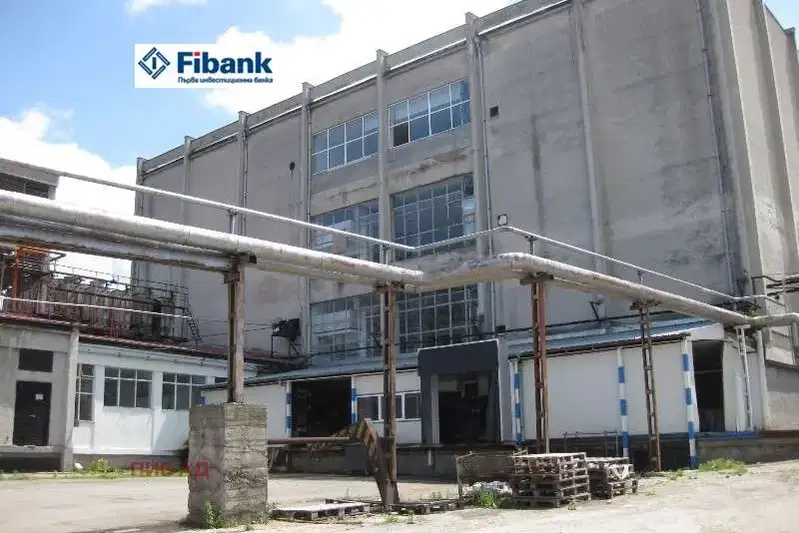 Industrial Building in Ruse, Promishlena Zona - Zapad