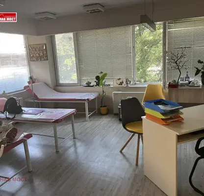 Снимка 4 — Промишлена сграда в Русе, Широк център