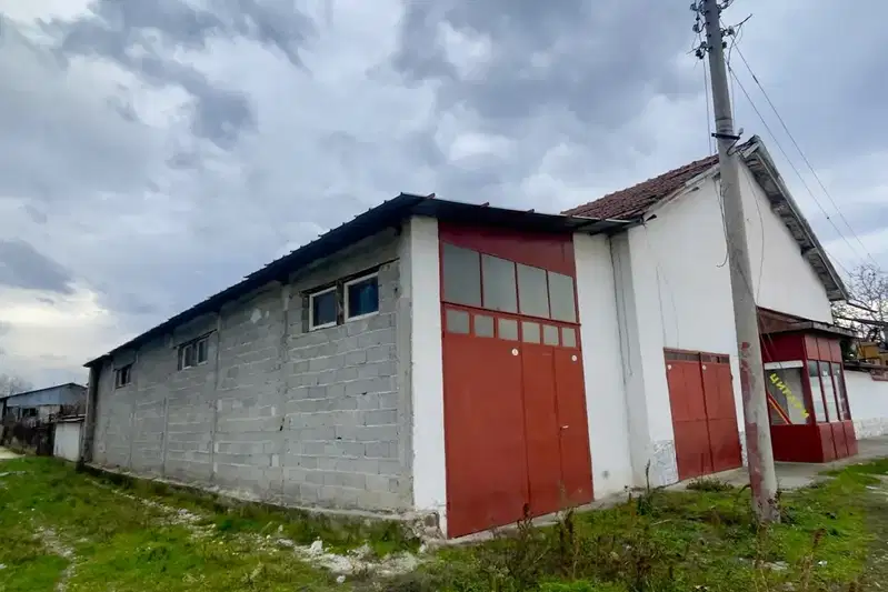 Industrial Building in Pazardjik, Glavinica