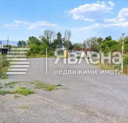 Снимка 4 — Промишлена сграда в с. Лозен