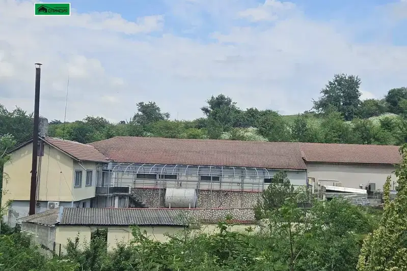 Промишлена сграда в Разград, с. Мортагоново