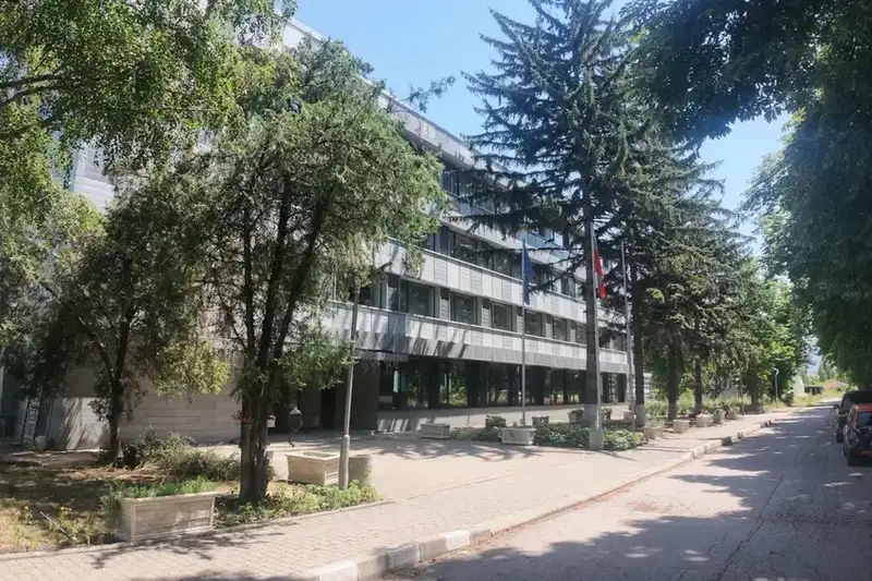 Industrial Building in Sofia, Iliyanci