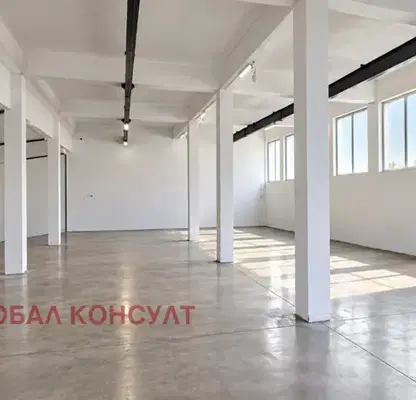 Снимка 4 — Промишлена сграда в София, Илиянци