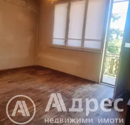Photo 2 — House floor with 3 bedrooms and terrace in Belogradchik