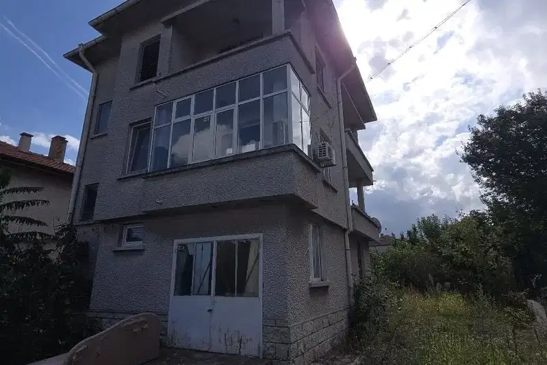 Етаж от къща с паркомясто в Черноморец, Бриз 8