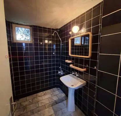 Photo 2 — Floor of House in Oblast Veliko Tyrnovo, Gorna Oryahovica