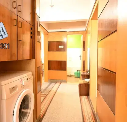 Photo 3 — Spacious 3-room apartment in the centre of Pleven with garage