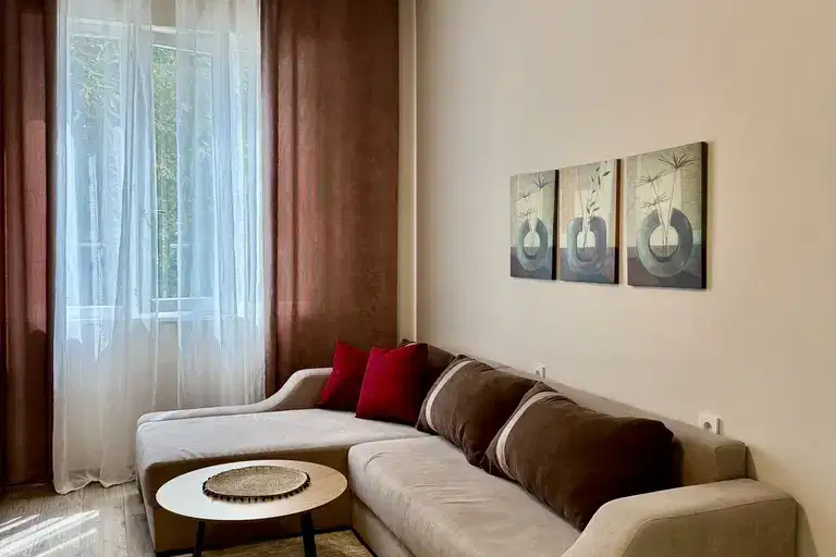 Floor of House in Plovdiv, Centyr