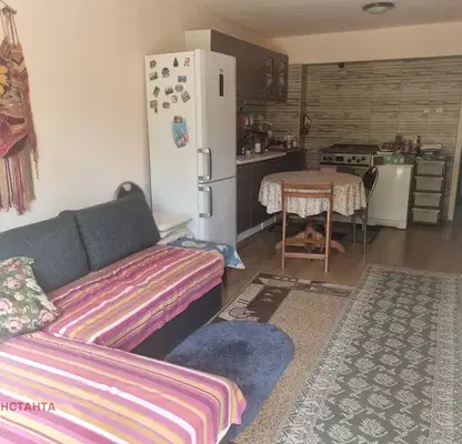 Photo 3 — Independent floor with 4 rooms in a villa area of Starozagorski bani