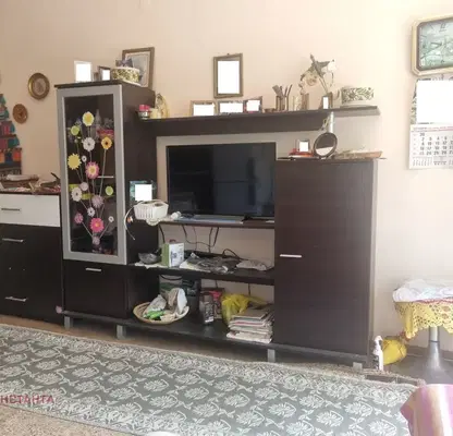 Photo 4 — Independent floor with 4 rooms in a villa area of Starozagorski bani