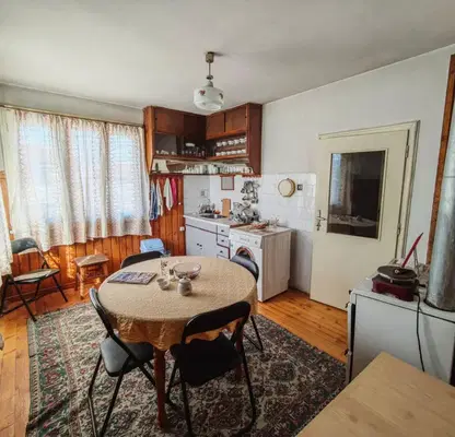 Photo 2 — Independent 3-room floor of a house in the center of Samokov