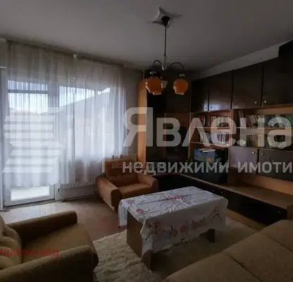 Снимка 5 — Къща с 3 стаи и гараж в Ново село, Сливен