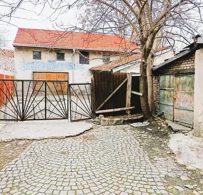 Photo 5 — Floor of a house with 5 rooms in Center, Sofia, Tsar Samuil St