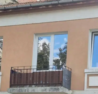 Photo 2 — Floor of House in Sofia, Centyr