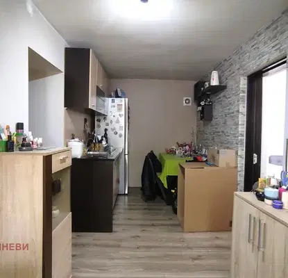 Снимка 4 — Първи етаж 2-стаен апартамент в Стара Загора, БКП с двор