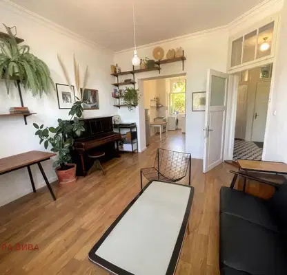 Photo 4 — 3-room apartment in Greek Quarter with authentic character
