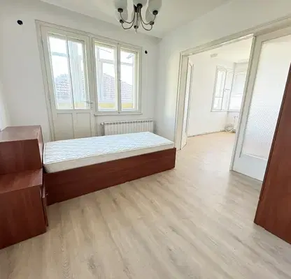 Photo 5 — Spacious house floor with garage in Center, Veliko Tarnovo