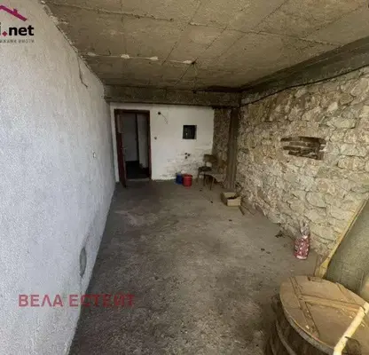 Снимка 3 — Тристаен партерен апартамент с гараж в гр. Велинград
