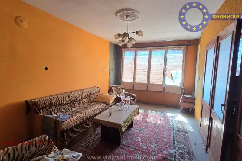 Spacious house floor with garage in Kumbair, Vidin