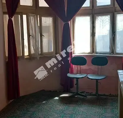 Снимка 4 — Партерен 2-стаен апартамент в Ямбол, кв. Каргон