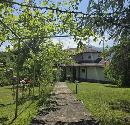 Photo 2 — House in Lovech, Aprilci