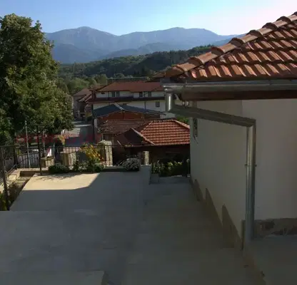 Photo 2 — House in Lovech, Aprilci