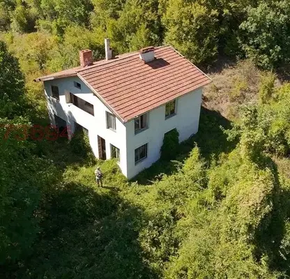 Photo 2 — House in Sofia, Botevgrad