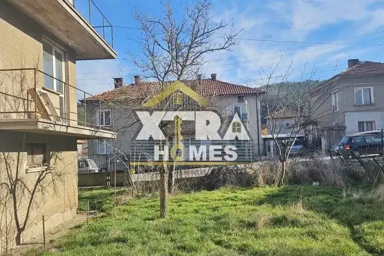 House in Pernik, Breznik