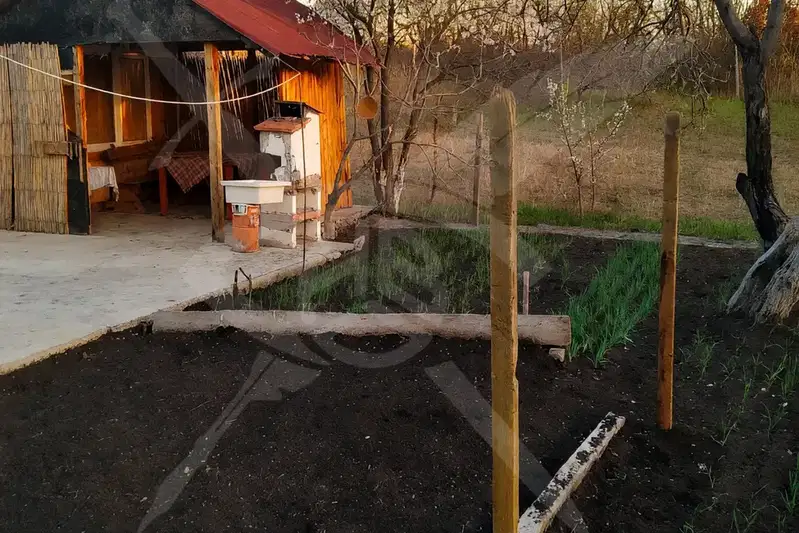 Two-storey house with yard in m-ct Sukhoto dere, Burgas