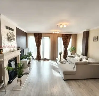Снимка 3 — Двуетажна къща с двор в затворен комплекс в Сарафово, Бургас