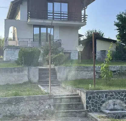 Photo 2 — 3-room house in Chernomorets, Chervenka villa zone