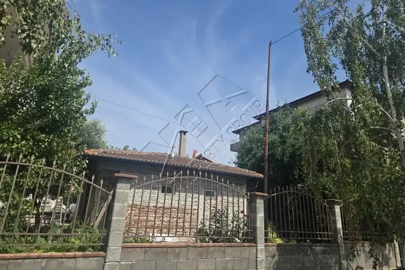 House with summer kitchen in Chernomorets, Burgas region